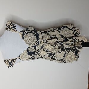 Bandolino floral ruffle tank top size 12